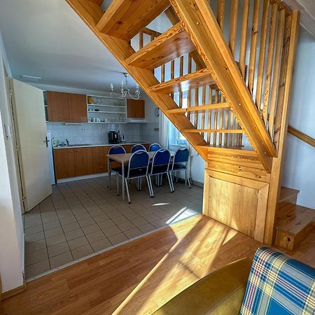 Ctyricitka Na Stastnem Kopci Villa Černý Dŭl Exteriör bild