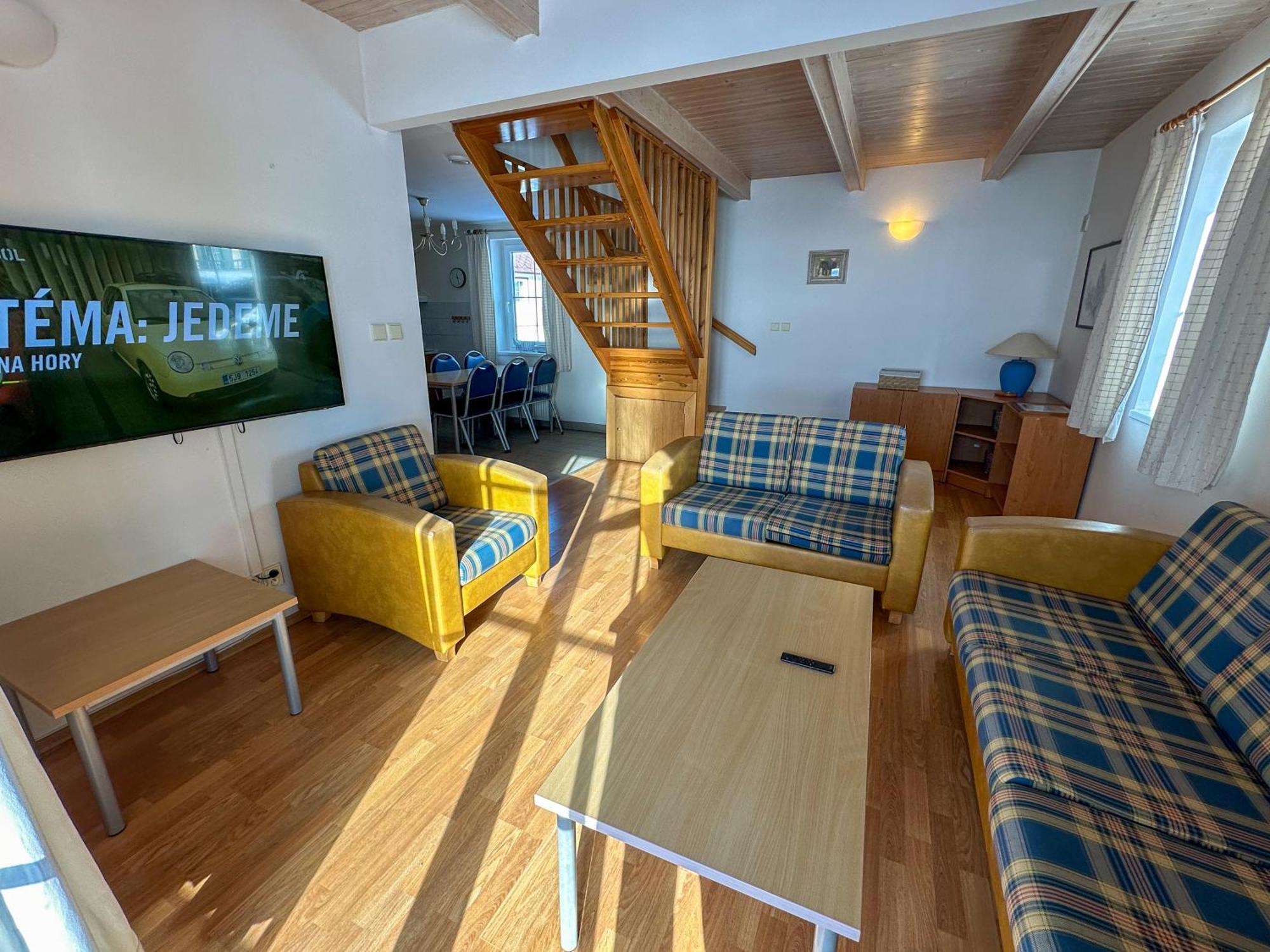 Ctyricitka Na Stastnem Kopci Villa Černý Dŭl Exteriör bild