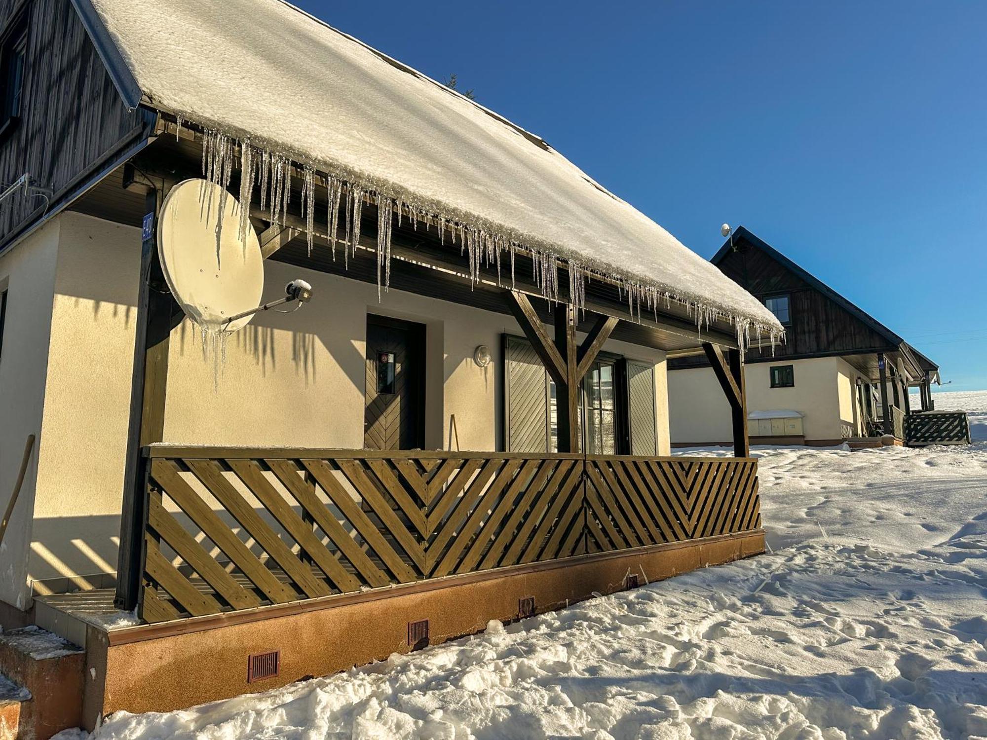 Ctyricitka Na Stastnem Kopci Villa Černý Dŭl Exteriör bild